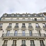 Charming Studio Superb Location In 7Th District Paris