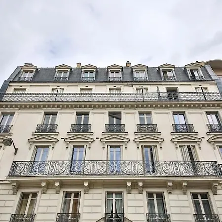 Apartment Charming Superb Location In 7th District